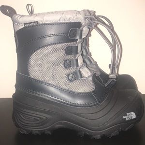 The North Face Snowboots (kids size 13)